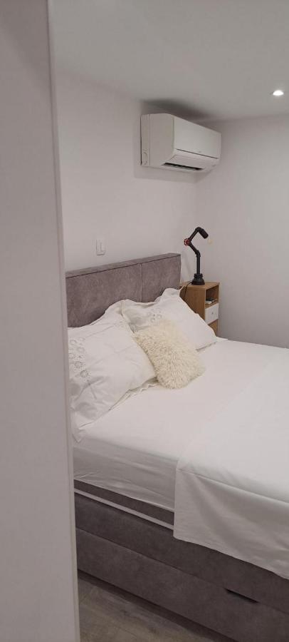 Apartment Fiora Kaštela Εξωτερικό φωτογραφία